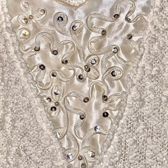 Vintage White Sequin Sweater. - Picture 3 of 5